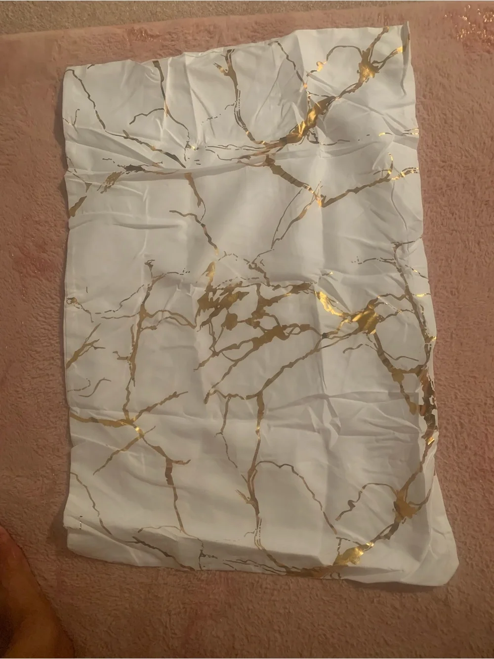 FULL SIZE New! White and Gold Marble Print Bedding Set - Elegant Comfort, NEW!!